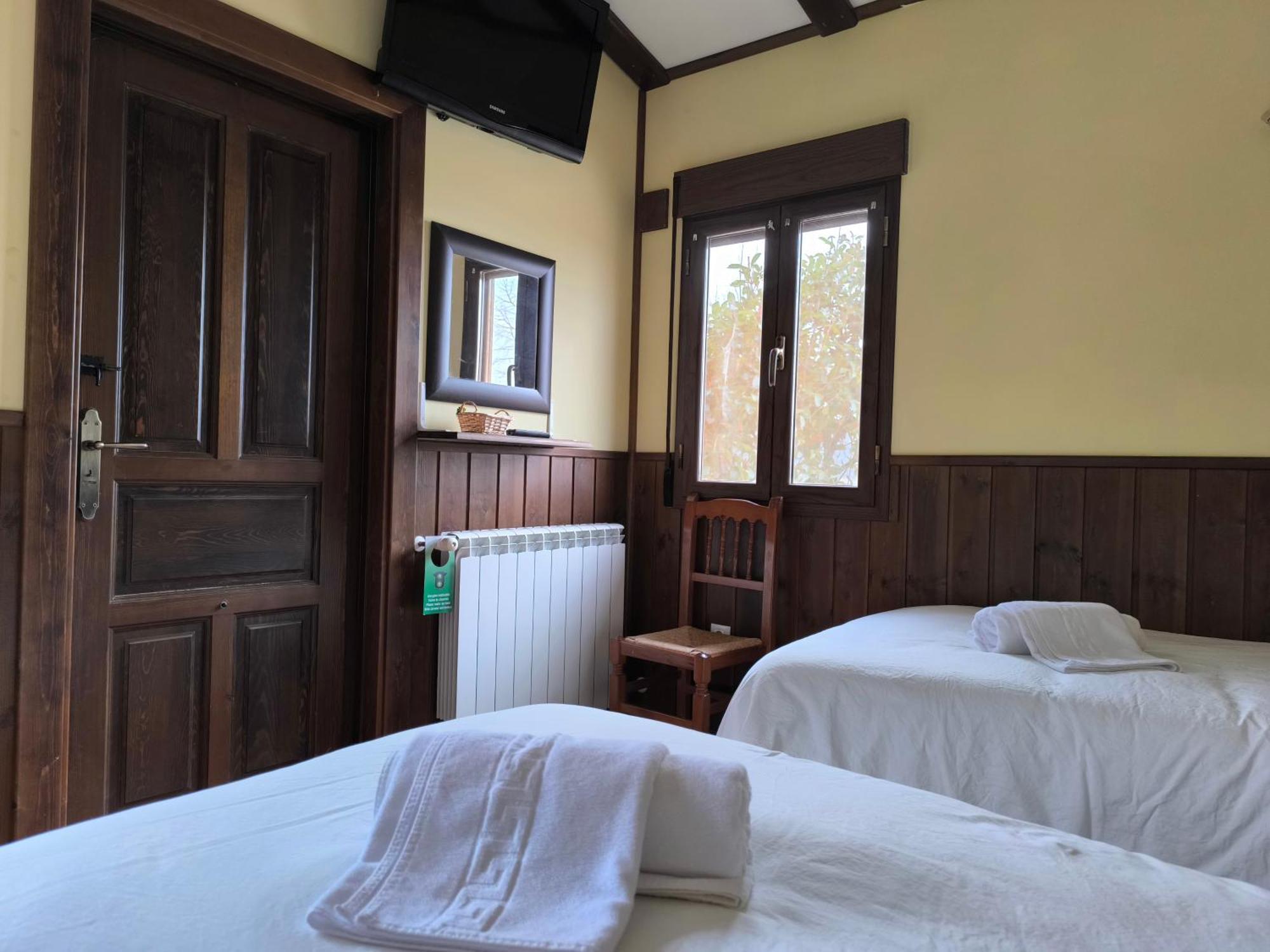 Masia Del Cura Rubielos De Mora Bagian luar foto
